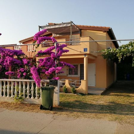 Marina Apartment Biograd Na Moru Exterior foto