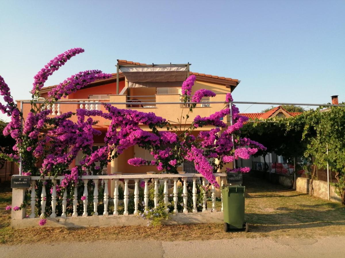 Marina Apartment Biograd Na Moru Exterior foto