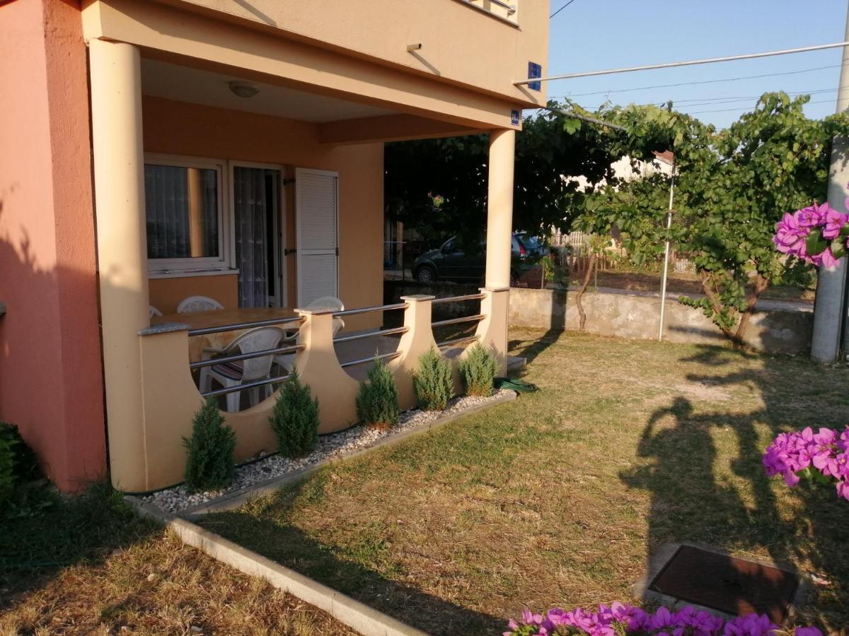 Marina Apartment Biograd Na Moru Exterior foto