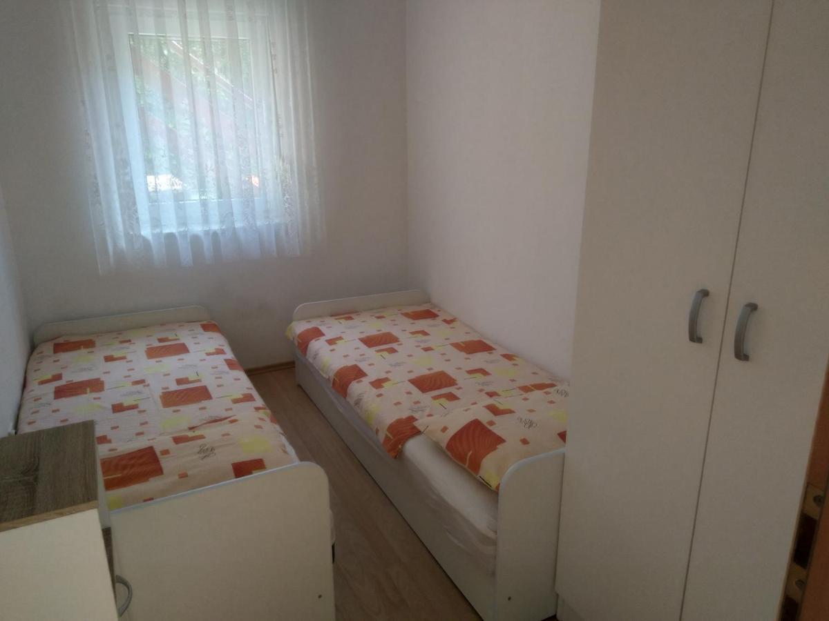 Marina Apartment Biograd Na Moru Exterior foto