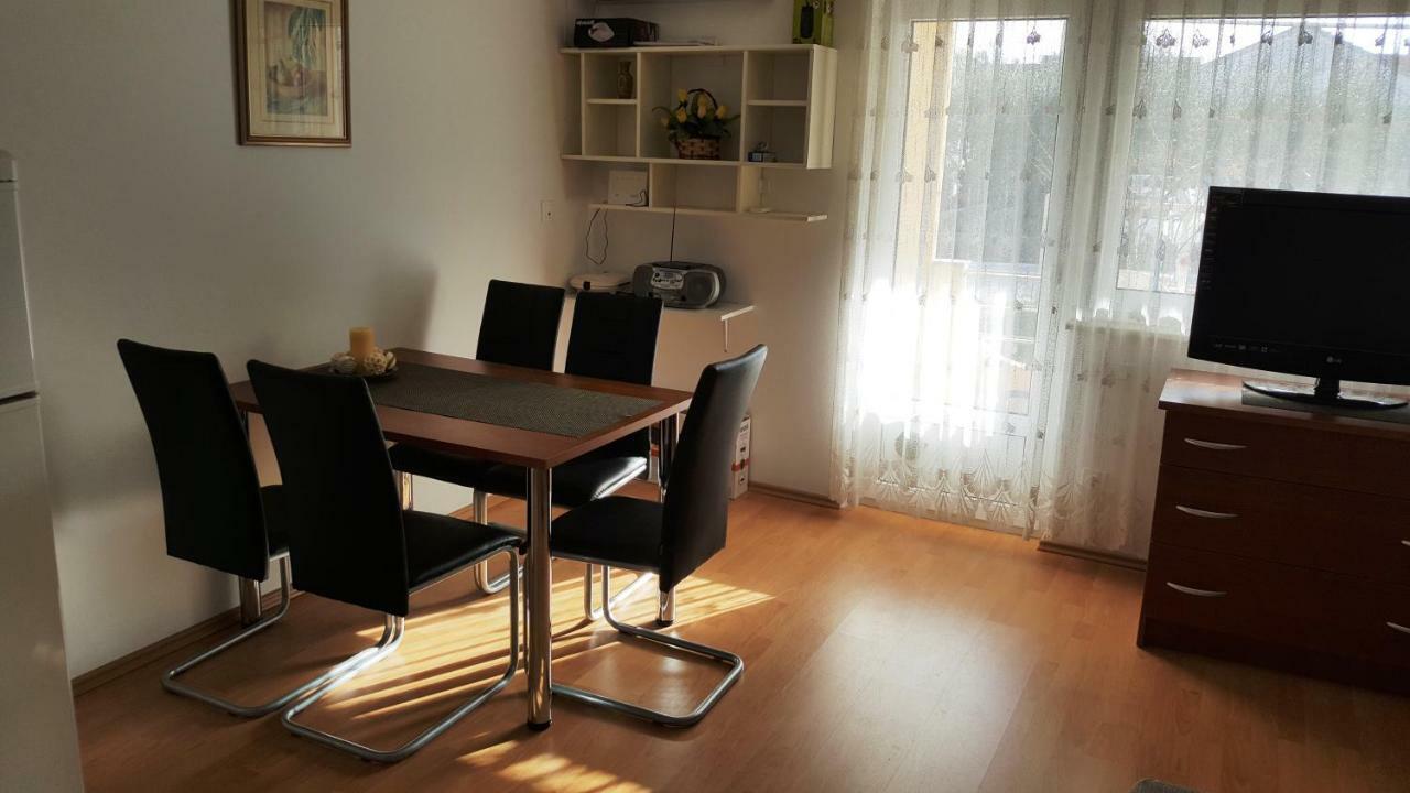 Marina Apartment Biograd Na Moru Exterior foto