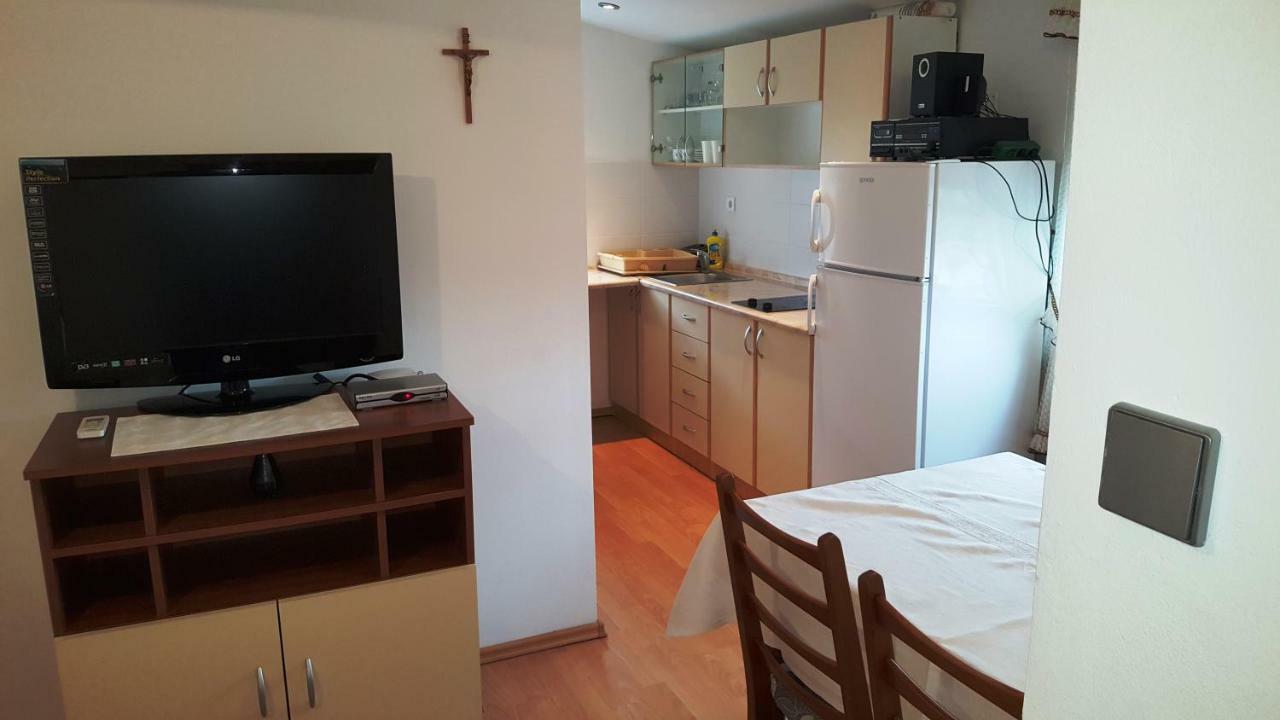 Marina Apartment Biograd Na Moru Exterior foto