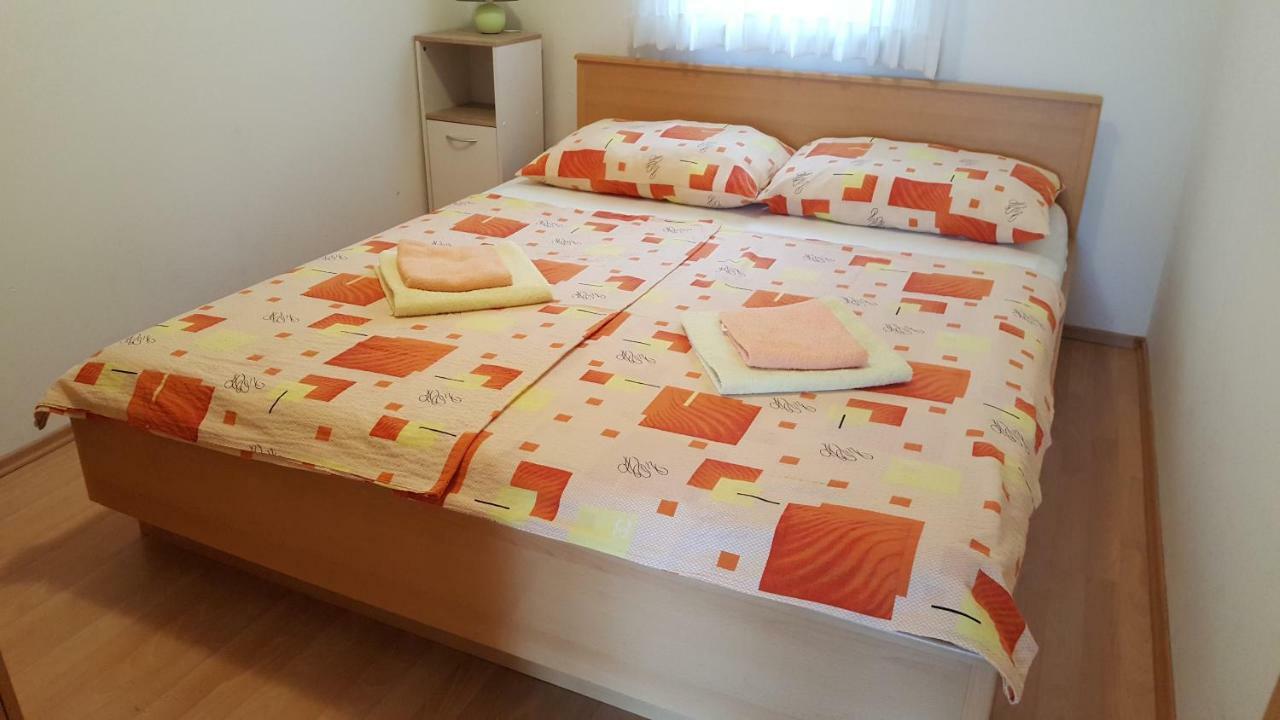 Marina Apartment Biograd Na Moru Exterior foto
